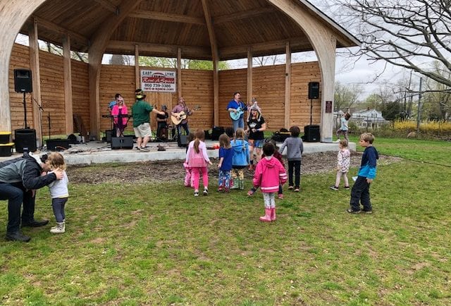 As musicians play, kids dance at EarthFest 2019.